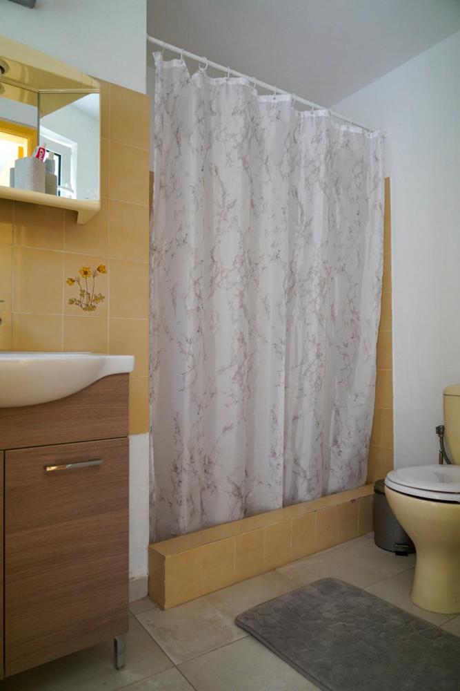 Cosy Guest House With Private Yard Saronida Екстериор снимка